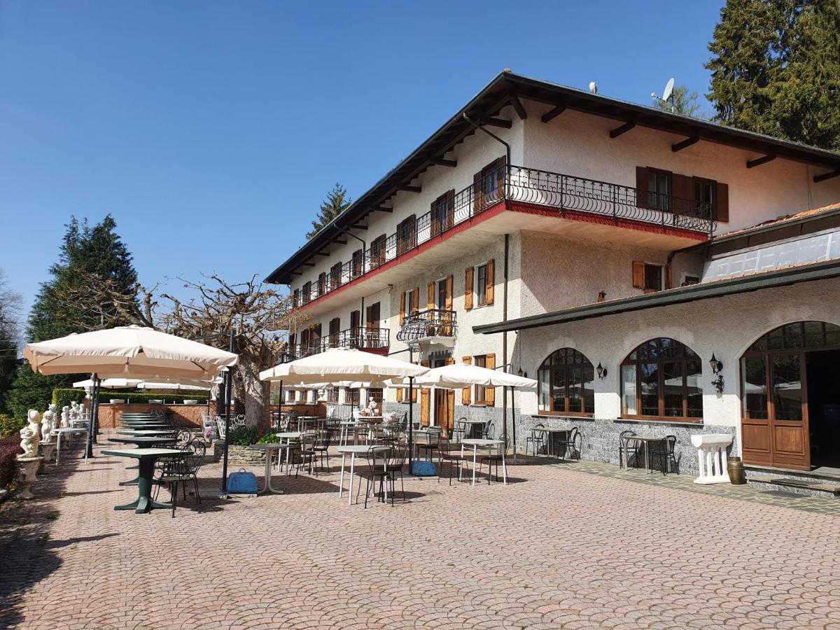 Hotel Madonna Di Luciago Армено Экстерьер фото