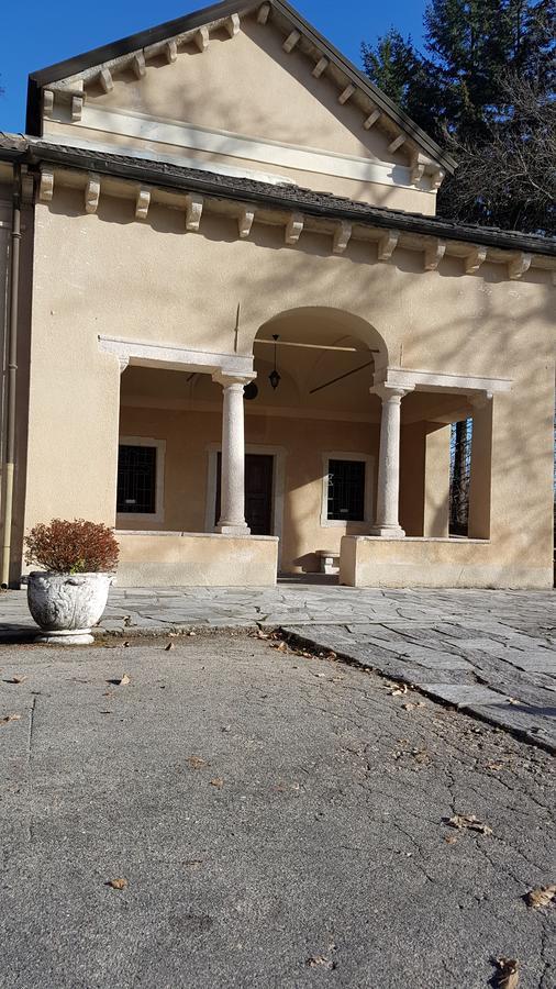 Hotel Madonna Di Luciago Армено Экстерьер фото